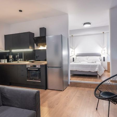 Elegant Urban Apartment Ираклион Экстерьер фото